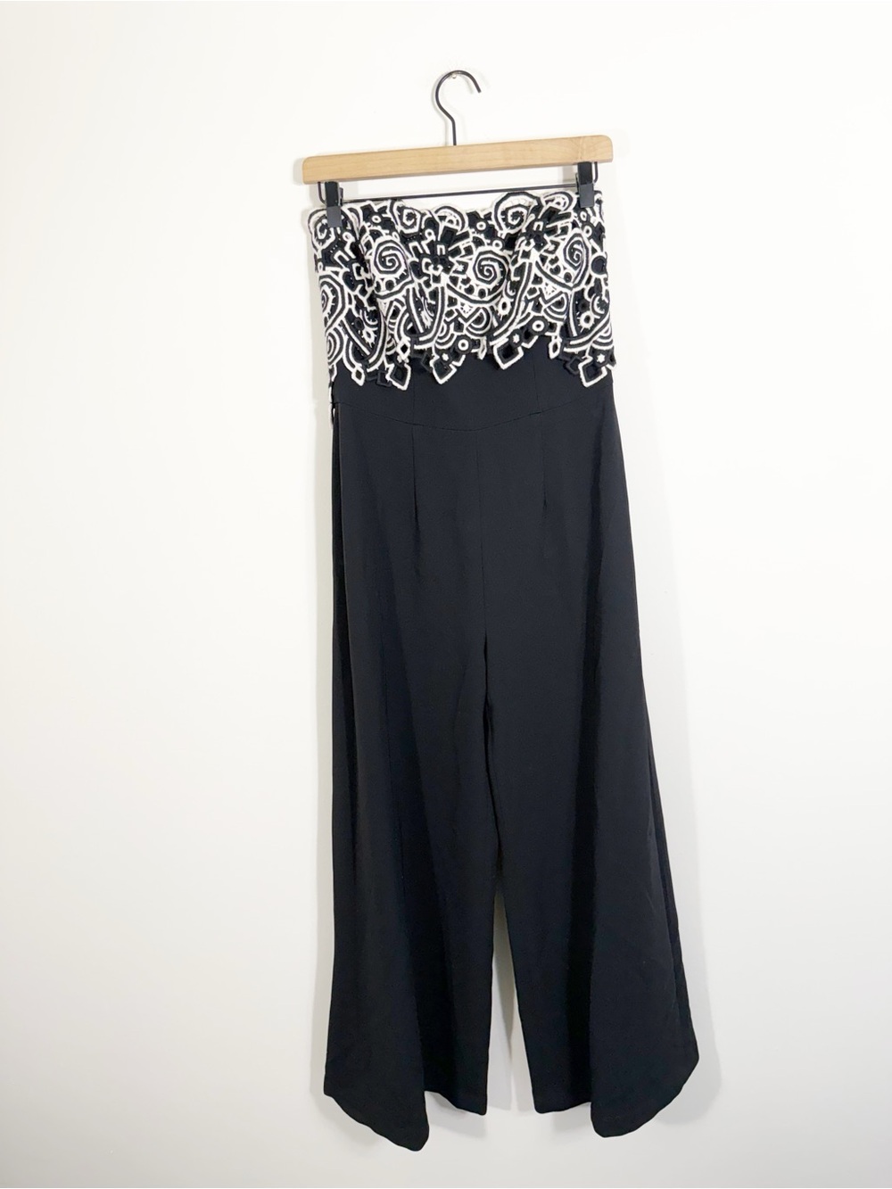 Lucian Matis Strapless Jumpsuit with Macrame Black White Size 6 - Picture 2 of 5